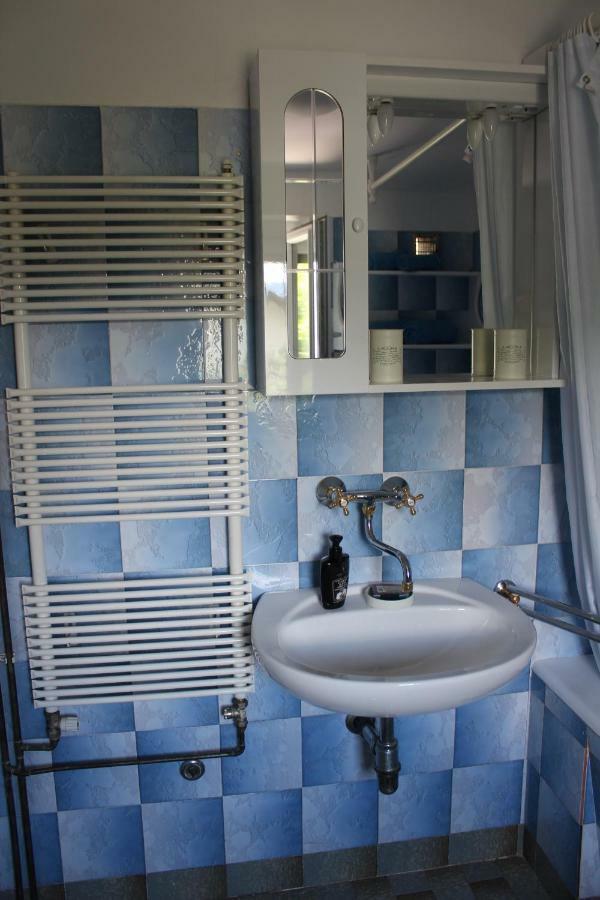 R&G Apartment Zirovnica Buitenkant foto